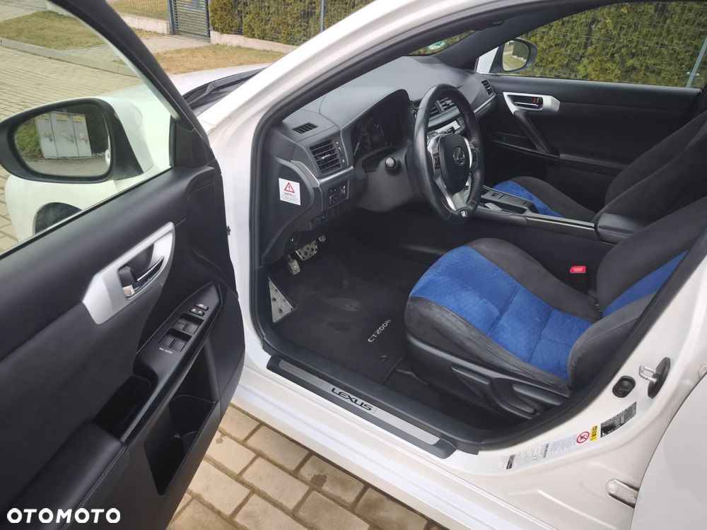 Lexus CT F SPORT - 28