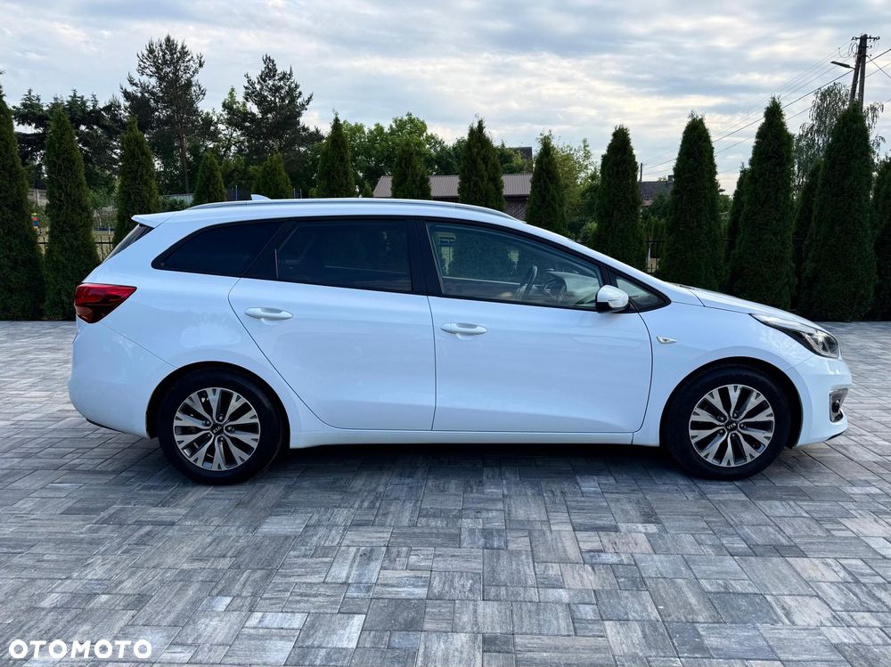 Kia Ceed 1.4 CVVT Dream-Team Edition - 7