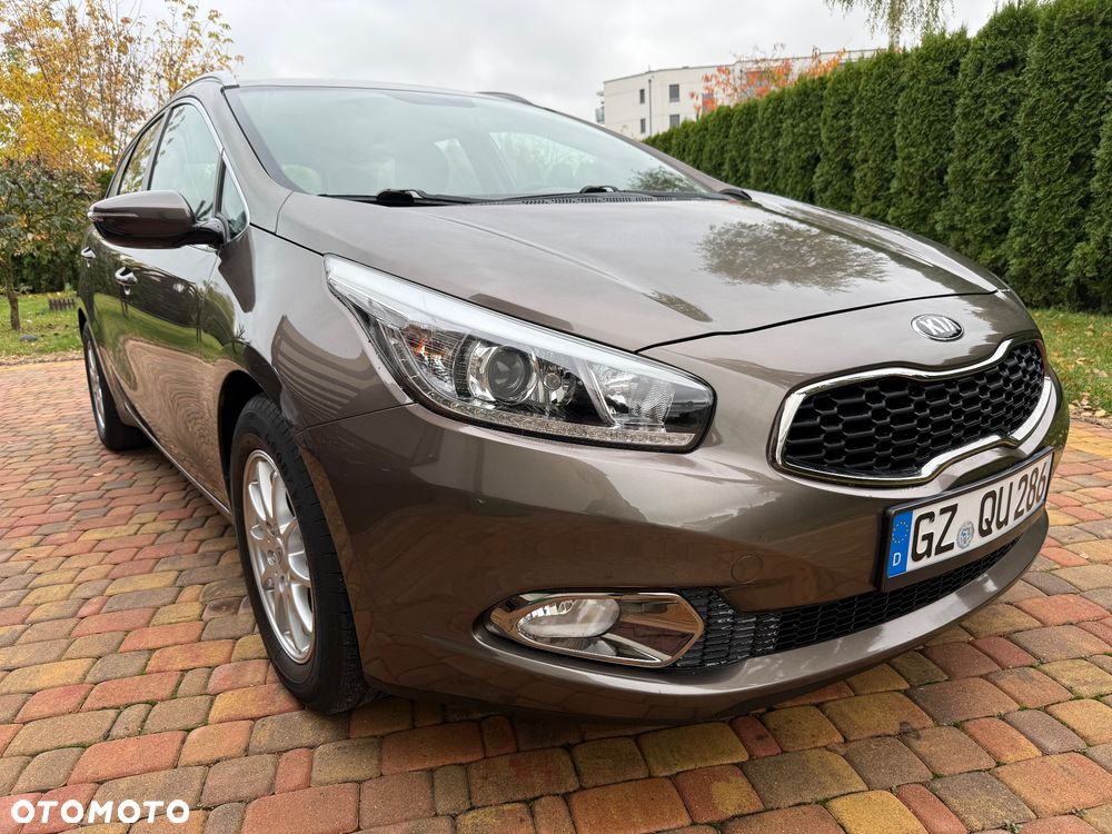 Kia Ceed - 1