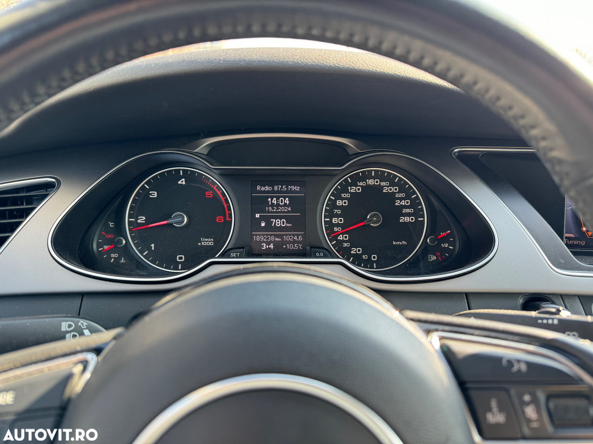 Audi A4 2.0 TDI - 10