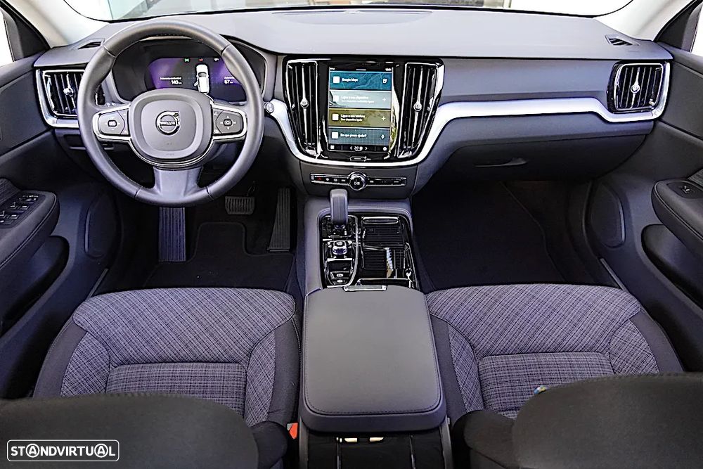 Volvo V60 2.0 T6 AWD TE Core - 29