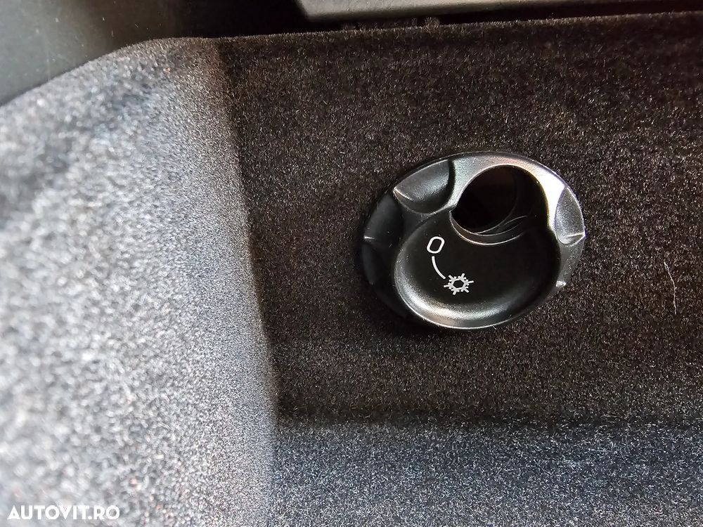 Volkswagen Golf 1.4 TSI Comfortline - 21