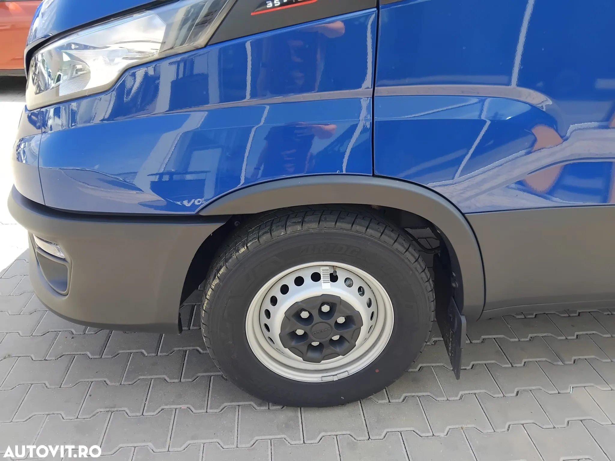 Iveco Daily 35S18 - 3