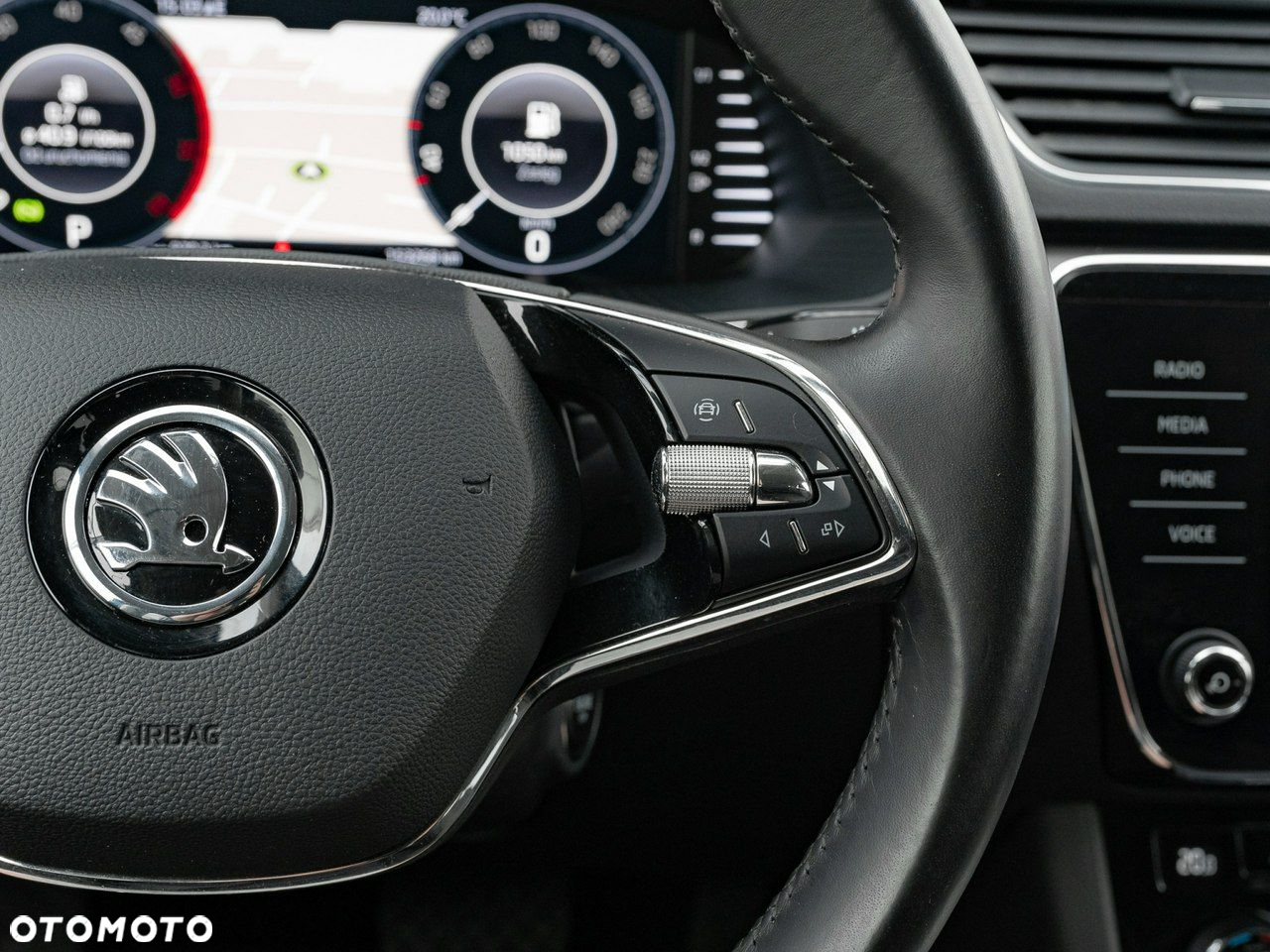Skoda Superb 2.0 TDI SCR Style DSG - 17