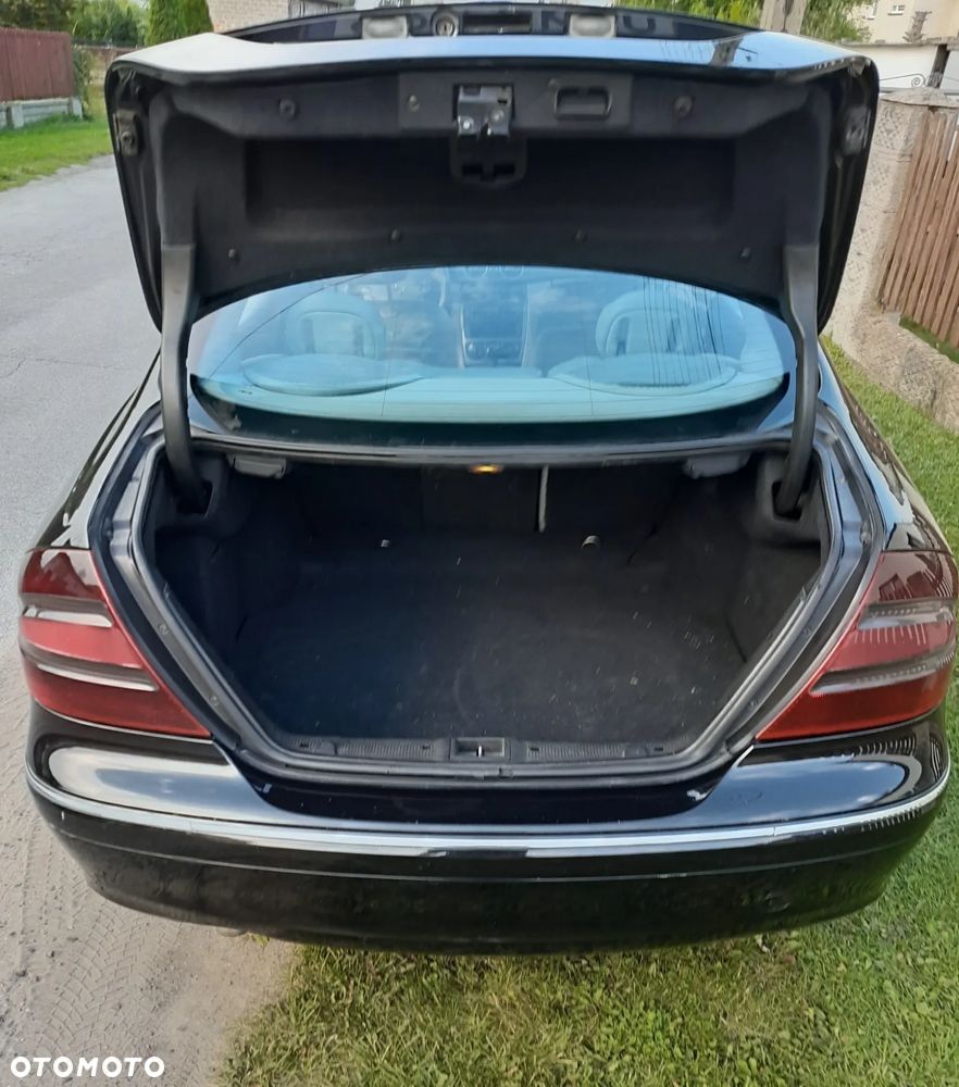 Mercedes-Benz CLK 270 CDI Avantgarde - 16