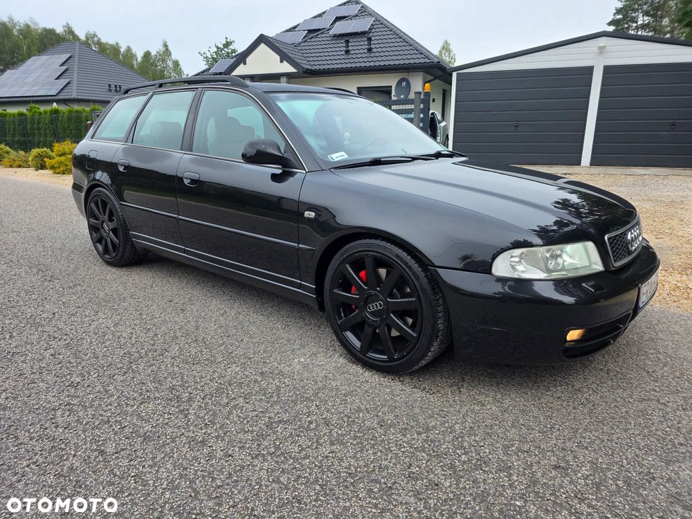 Audi S4 Avant 1999 photo 2