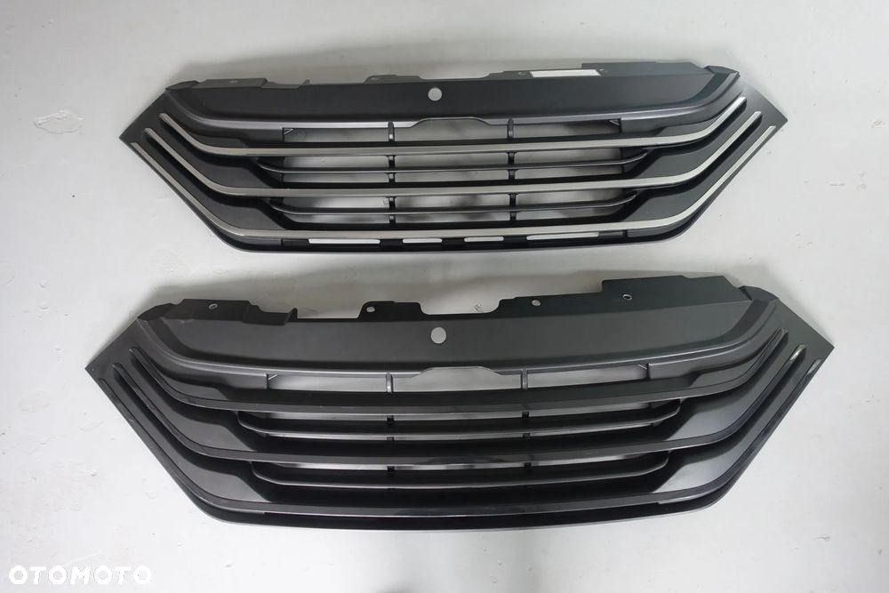 ATRAPA GRILL IVECO DAILY IV 2022 2024 NOWY ORYGINAŁ - 1