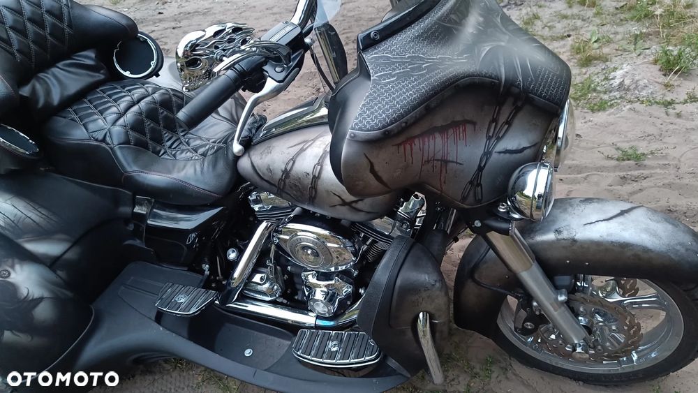 Harley-Davidson FLHTCU Ultra - 13
