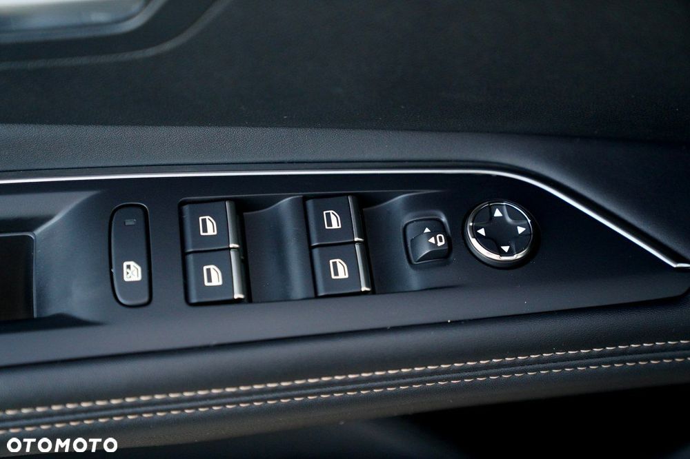 Peugeot 3008 - 14