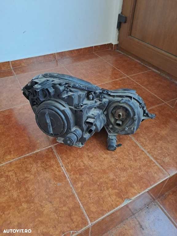Far stanga Mercedes E Class W211 Xenon Europa an 2003-2006 complet - 4