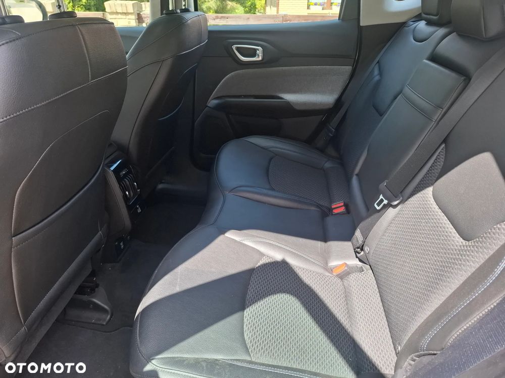 Jeep Compass 1.3 T4 PHEV 4xe Longitude S&S - 9