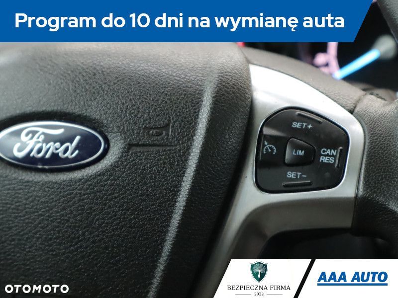 Ford Tourneo Courier - 20