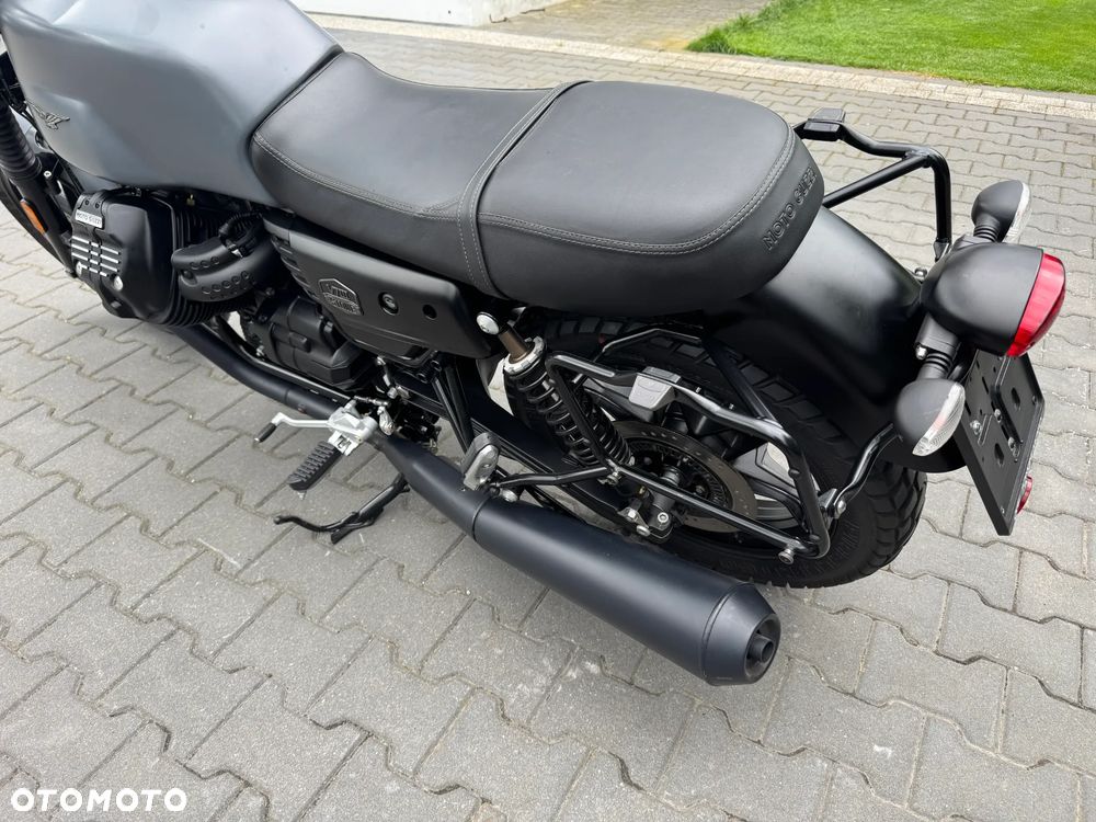 Moto Guzzi V7 - 17