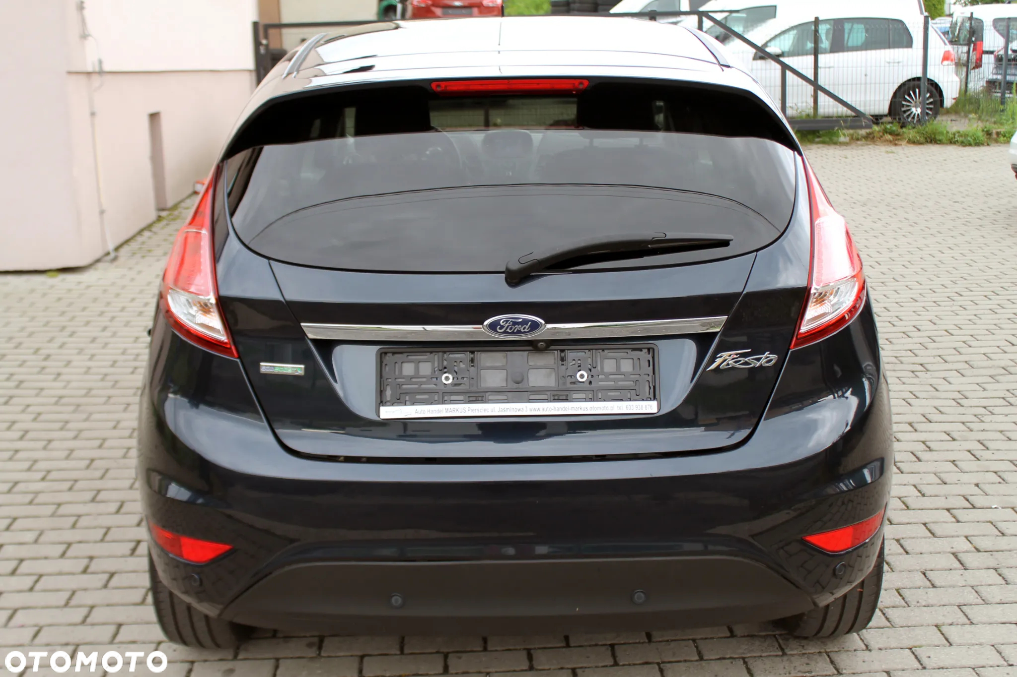 Ford Fiesta 1.0 EcoBoost S&S TREND - 8