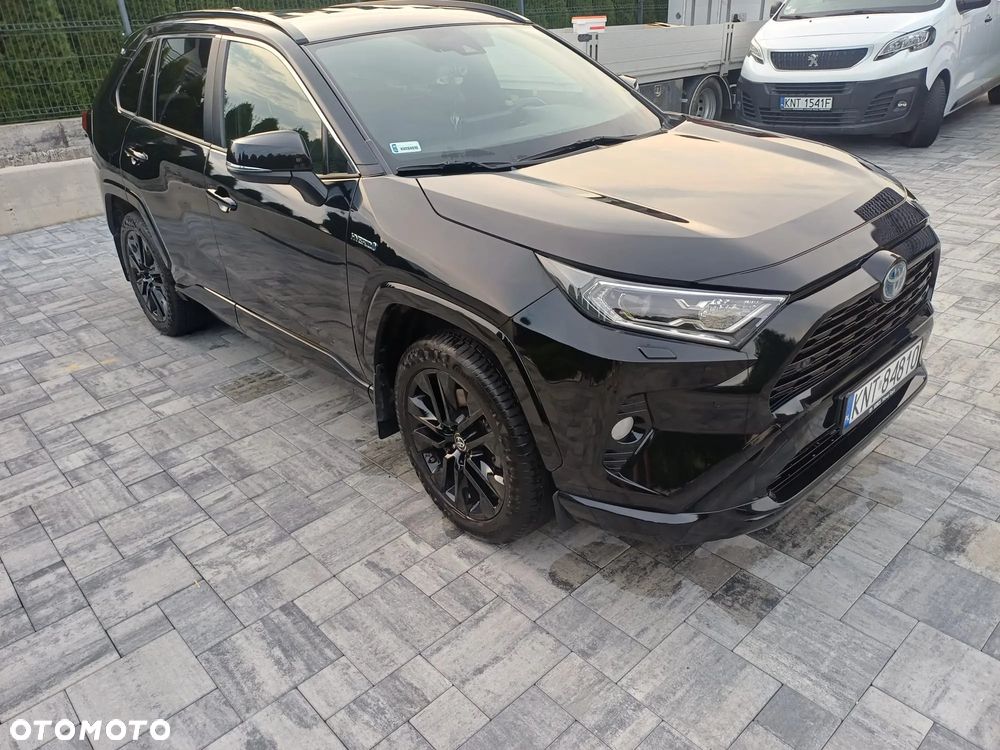 Toyota RAV4 2.5 Hybrid Black Edition by JBL 4x4 - 5
