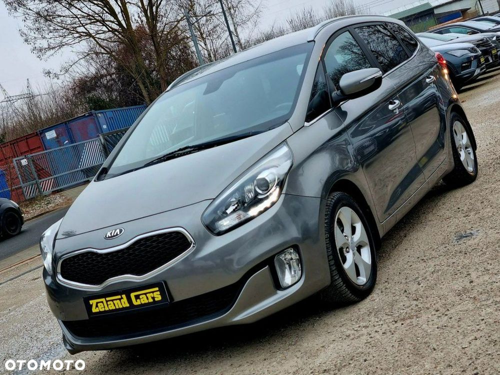 Kia Carens 1.7 CRDi L 7os - 1