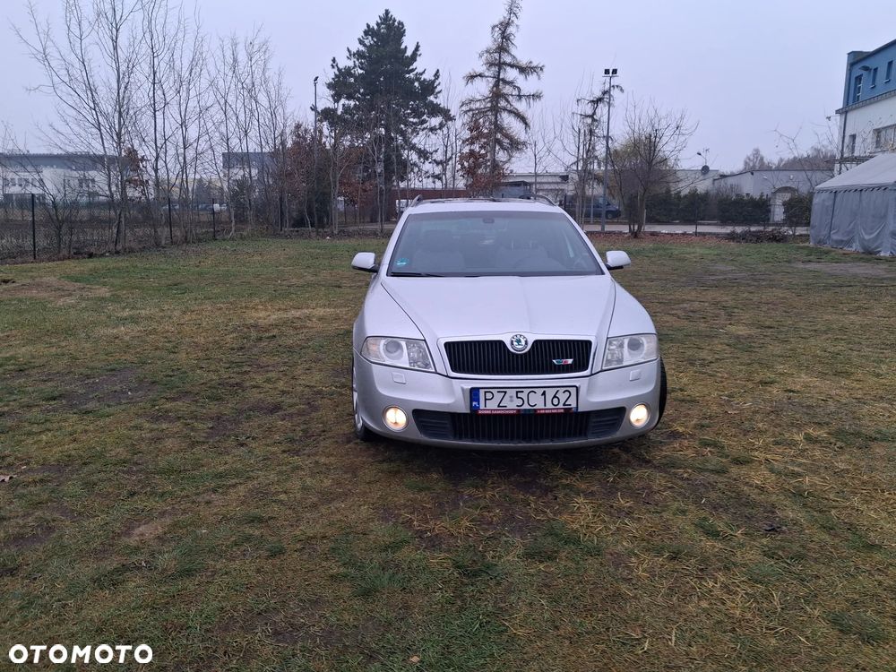 Skoda Octavia 2.0 TDI RS DSG - 12
