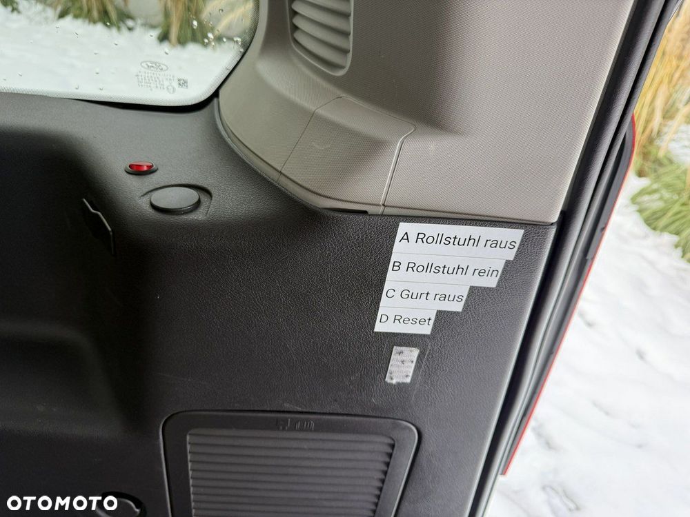 Ford Tourneo Connect Grand - 14