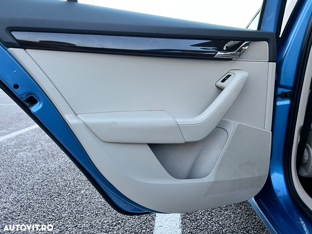 Skoda Octavia 1.8 TSI Green tec Elegance - 18