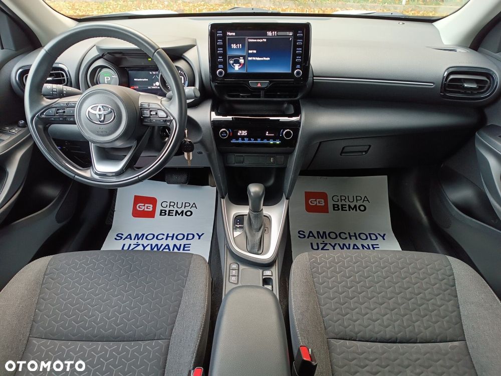 Toyota Yaris Cross Hybrid 1.5 Comfort - 11