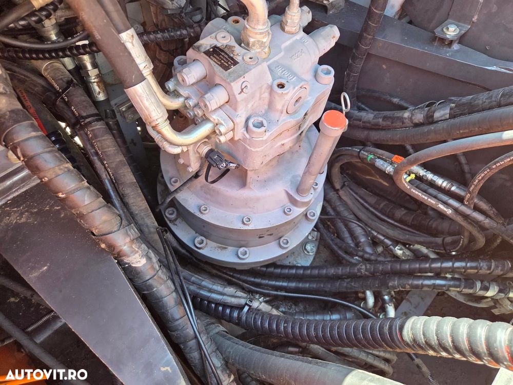 Hitachi BRATE LUNGI NOI la 18m, 2018, 9.033h, 3 pompe hidr HITACHI, masa operationala arpx 35t, senile LATE 90% ok, doar 1.200h deplasare, camera spate, Consum mediu 16l/h, REVIZII MOTOR SI HIDR EFECTUATE, posibilitate leasing, PROMOTIE 119.500 EUR+Tva - 39