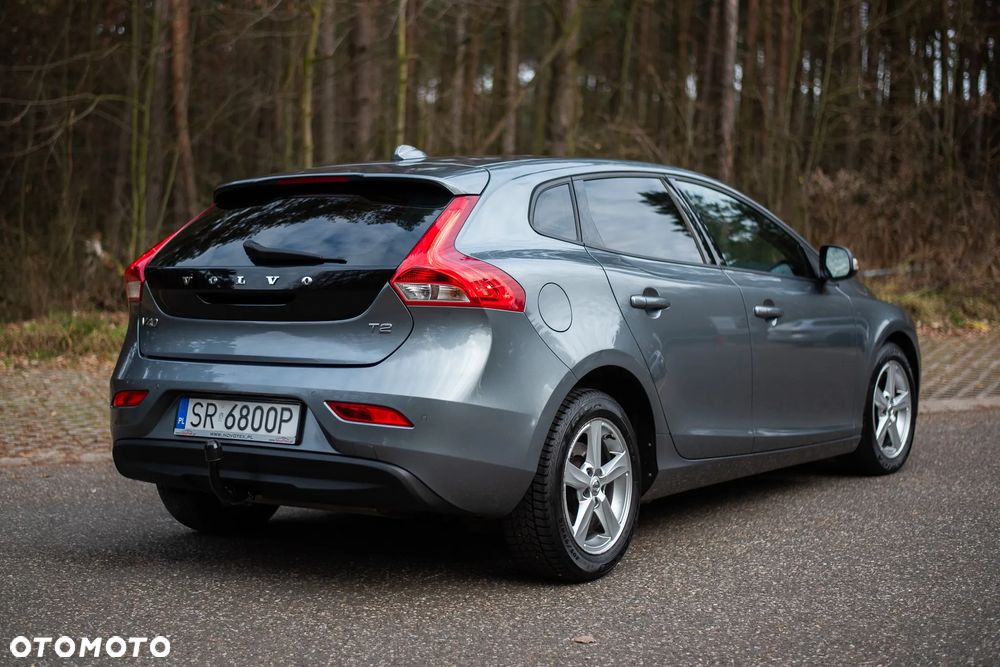 Volvo V40 T2 Geartronic Kinetic - 9
