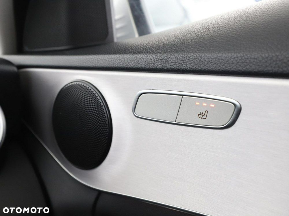 Mercedes-Benz Klasa C 220 d 9G-TRONIC Avantgarde - 38