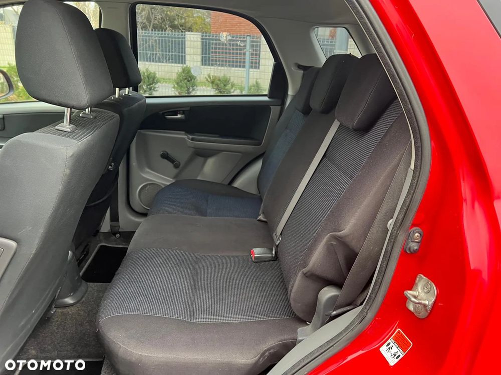 Suzuki SX4 1.6 DDiS Comfort - 17