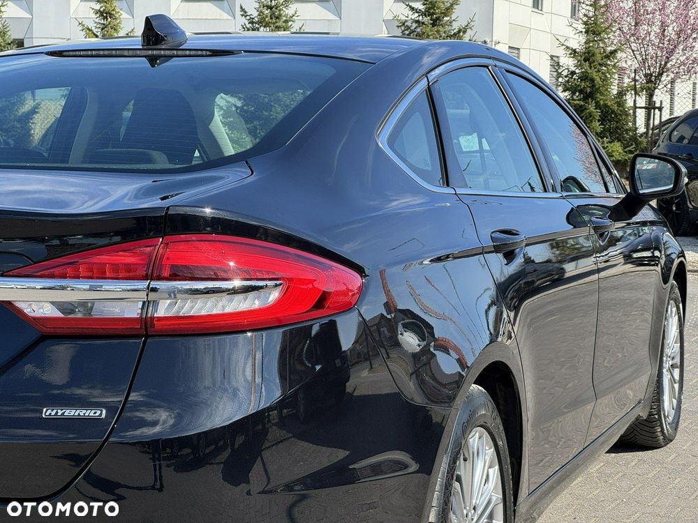 Ford Mondeo 2.0 Hybrid Titanium - 9