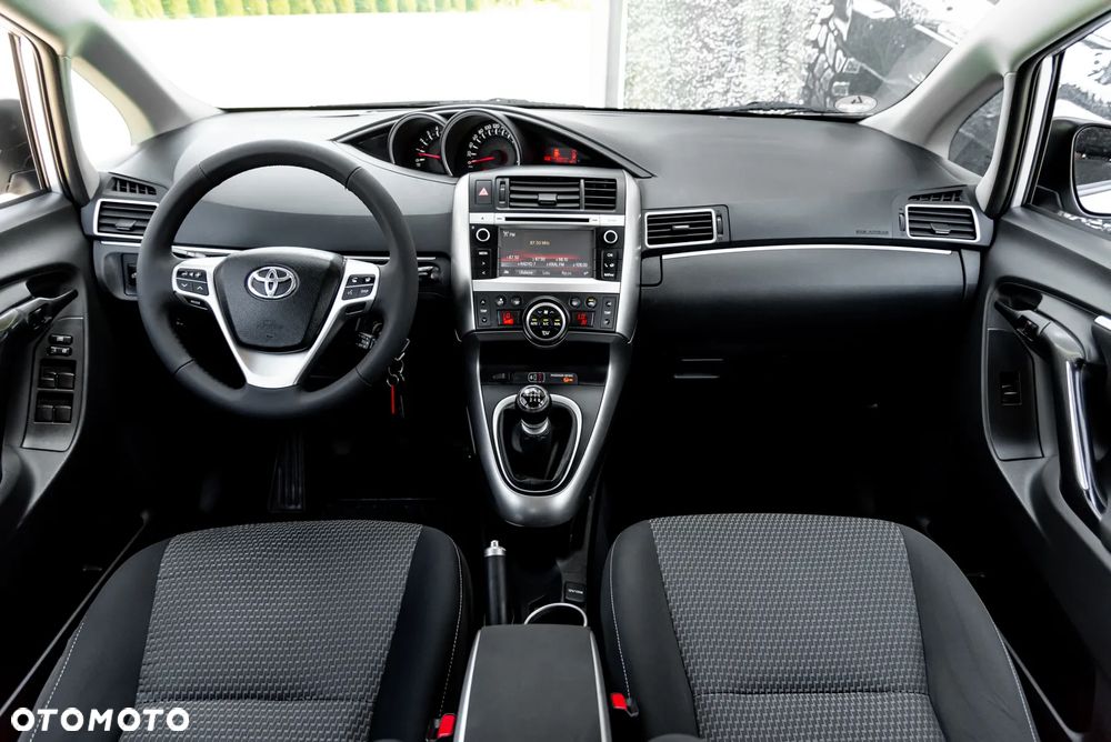 Toyota Verso 1.6 D-4D 5-Sitzer Start/Stop Edition S+ - 26