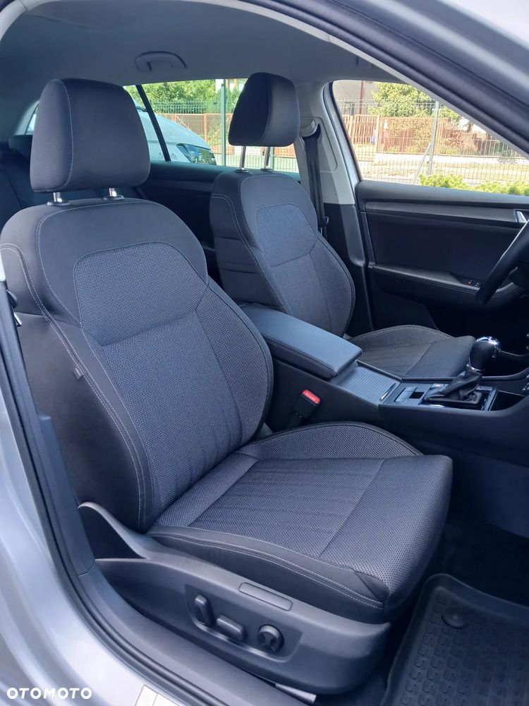 Skoda Superb 2.0 TDI SCR 4x4 Style DSG - 25