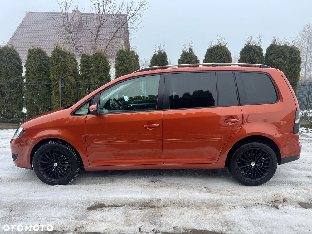 Volkswagen Touran 2.0 TDI Freestyle - 11