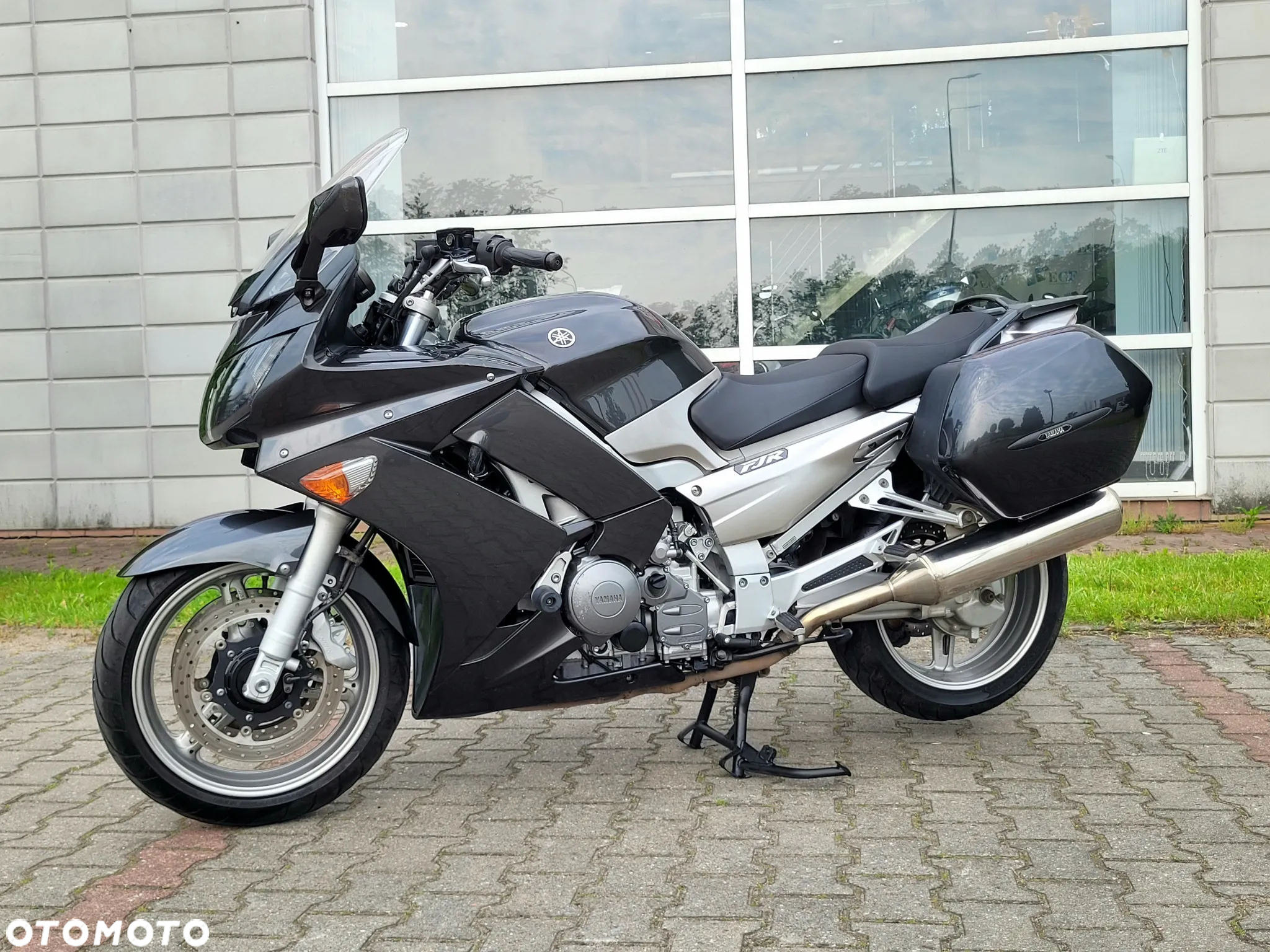 Yamaha FJR - 9