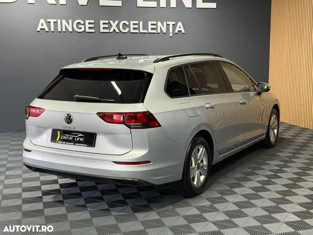 Volkswagen Golf 2.0 TDI SCR Life - 4