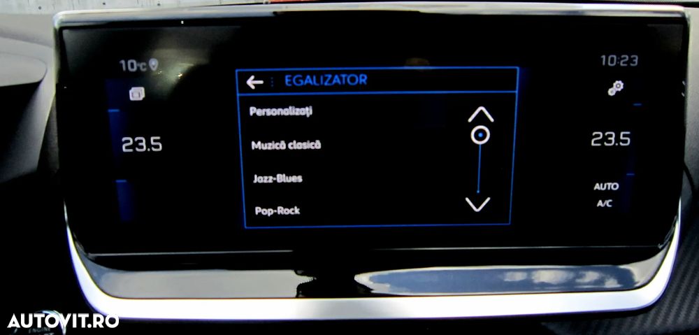 Peugeot 2008 1.5 BlueHDI EAT8 STT Allure Pack - 25