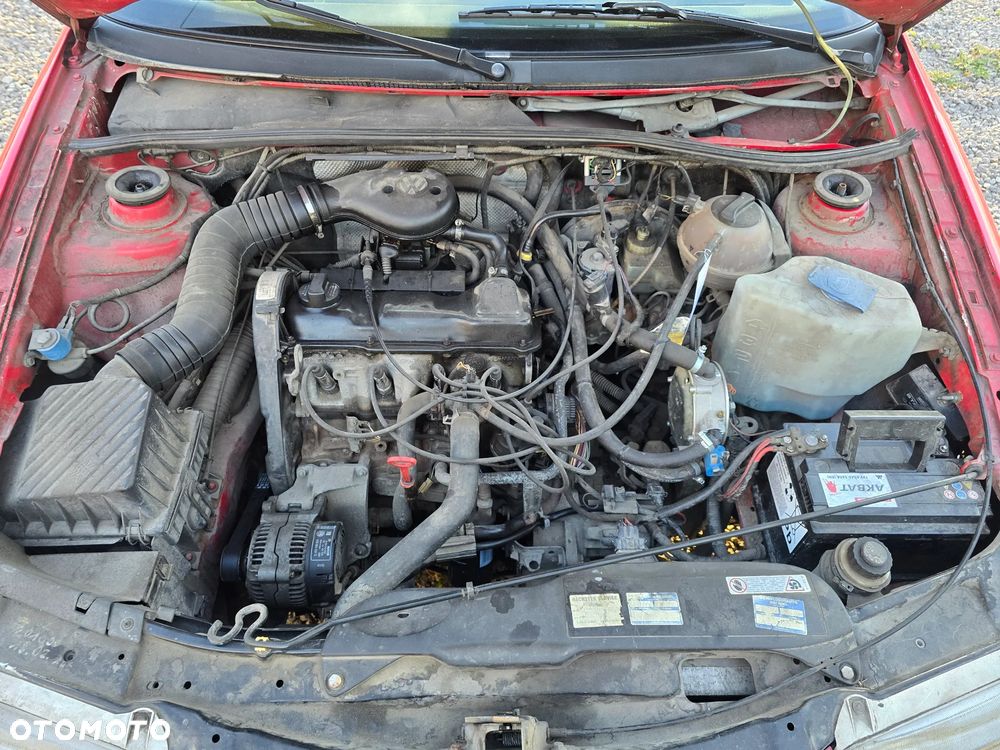Volkswagen Passat 1.8 GL - 20