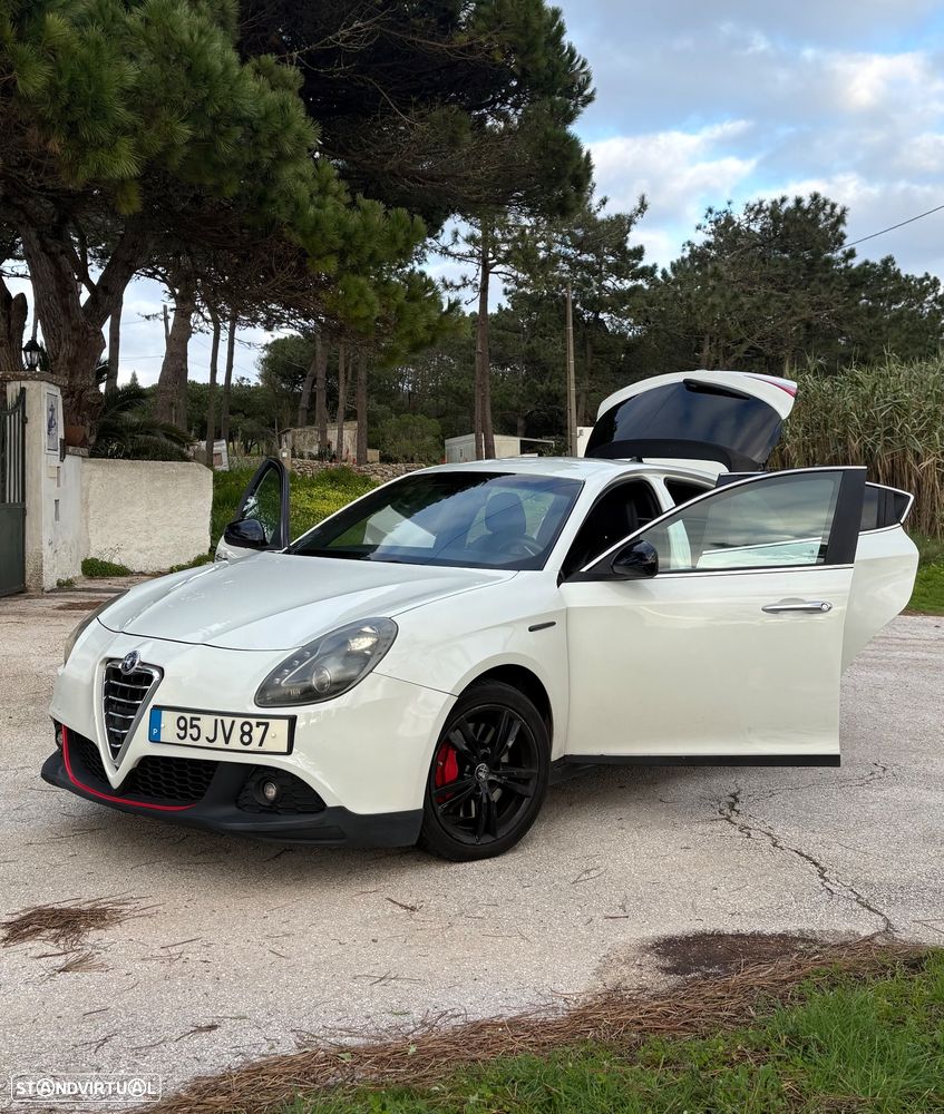 Alfa Romeo Giulietta 1.6 JTDM Distinctive - 11