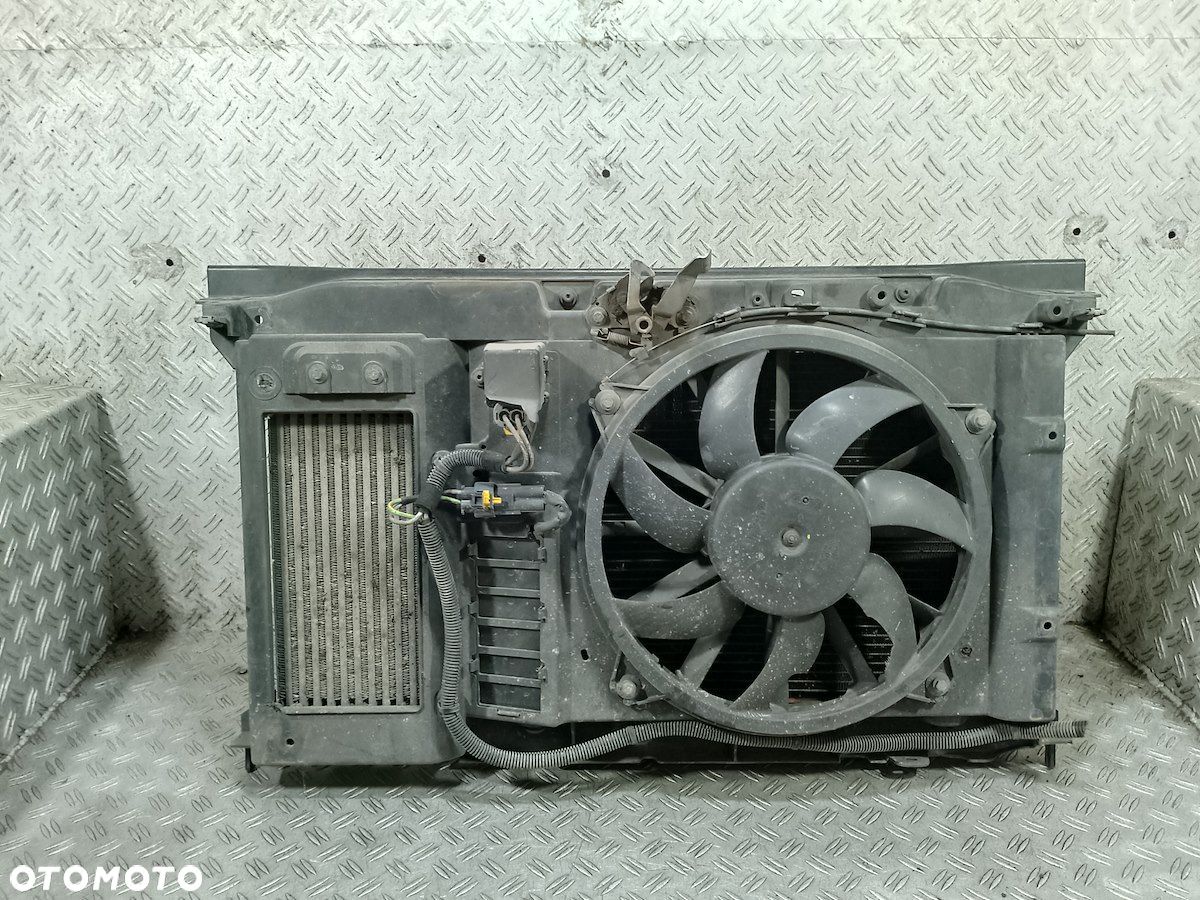 PAS PRZÓD, CHŁODNICA WODY, WENTYLATOR PEUGEOT 307 1.6 HDI - 1
