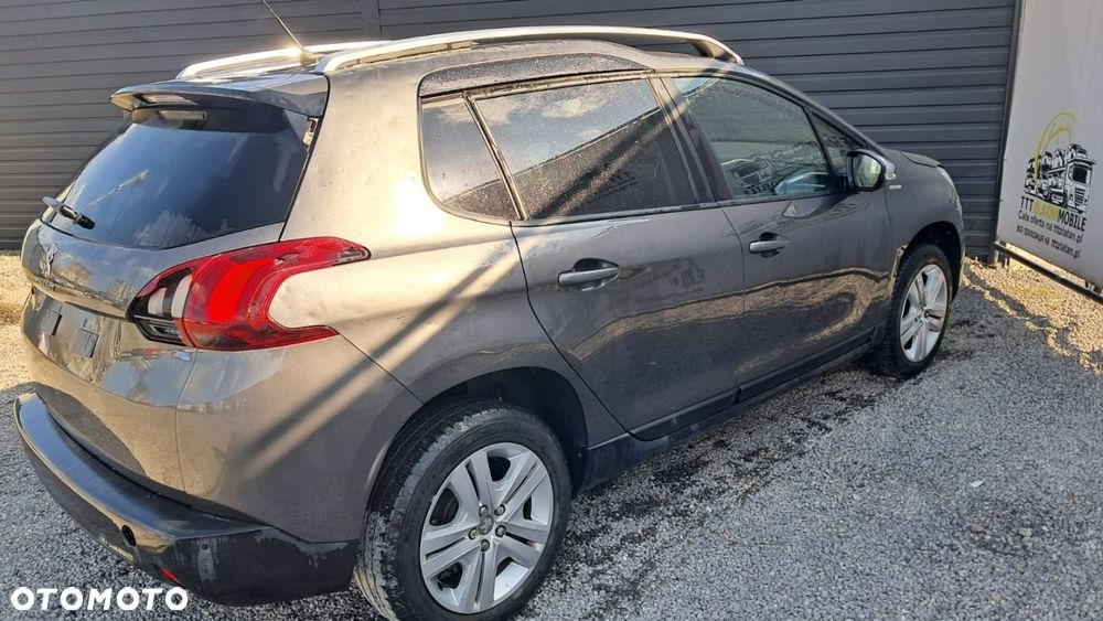 Peugeot 2008 - 15
