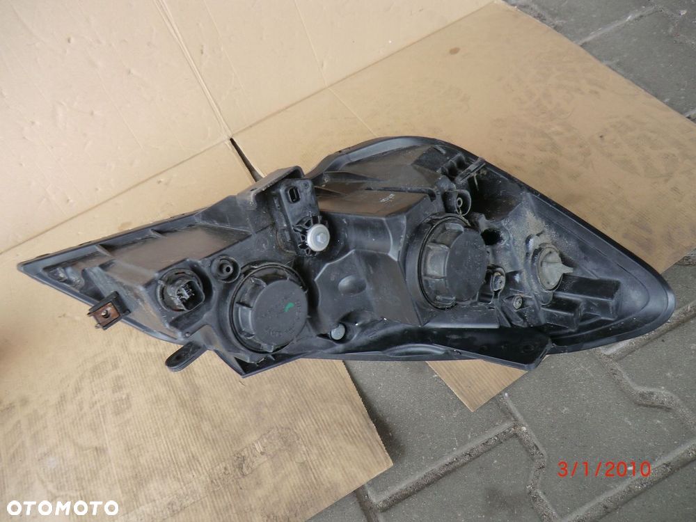 KIA CEED I LIFT LAMPA LEWA PRZEDNIA EUROPA - 4