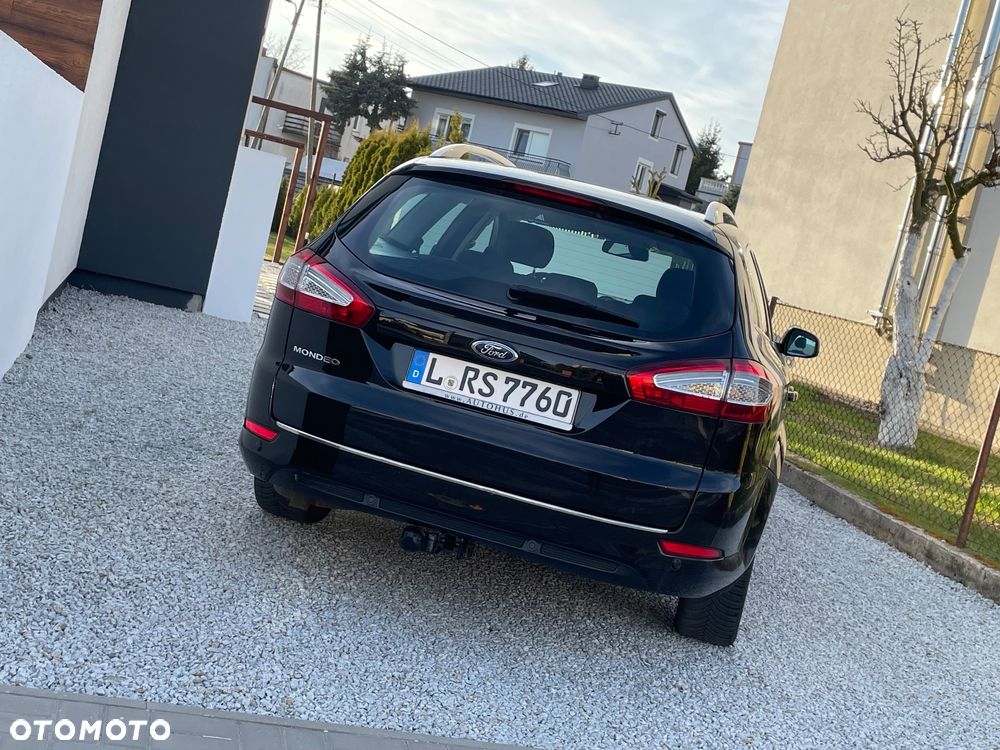 Ford Mondeo - 12