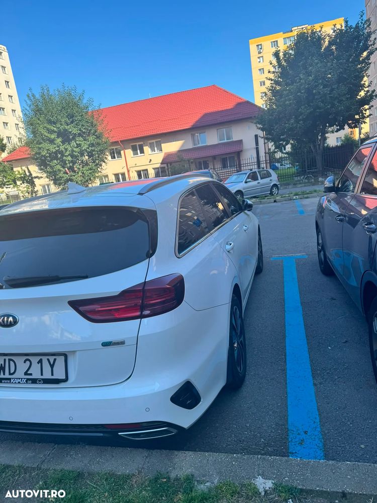 Kia Ceed - 3