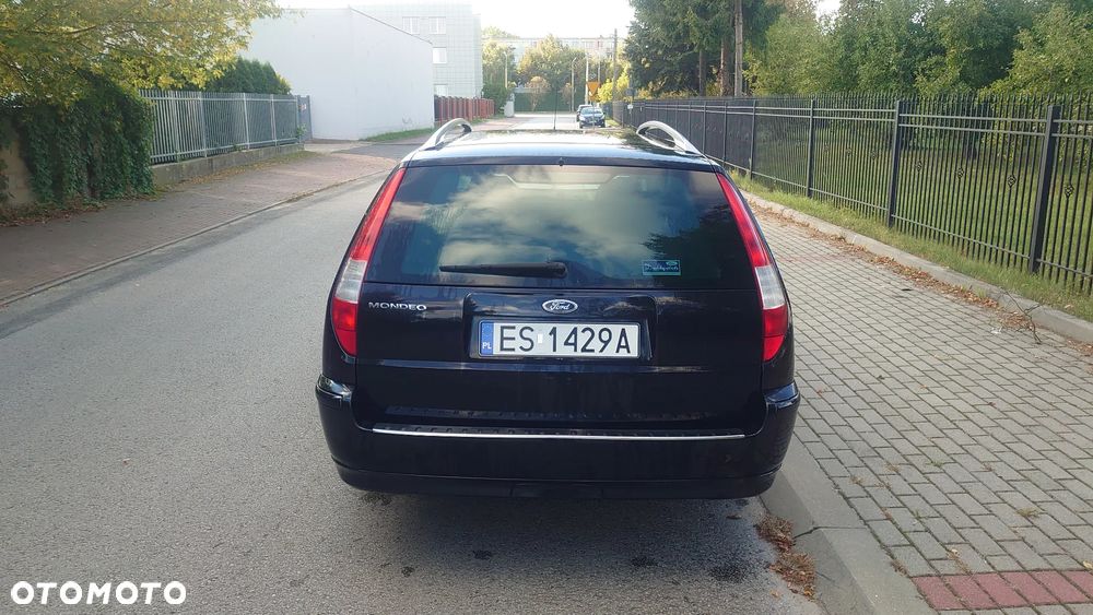 Ford Mondeo 3.0 V6 Titanium X - 5