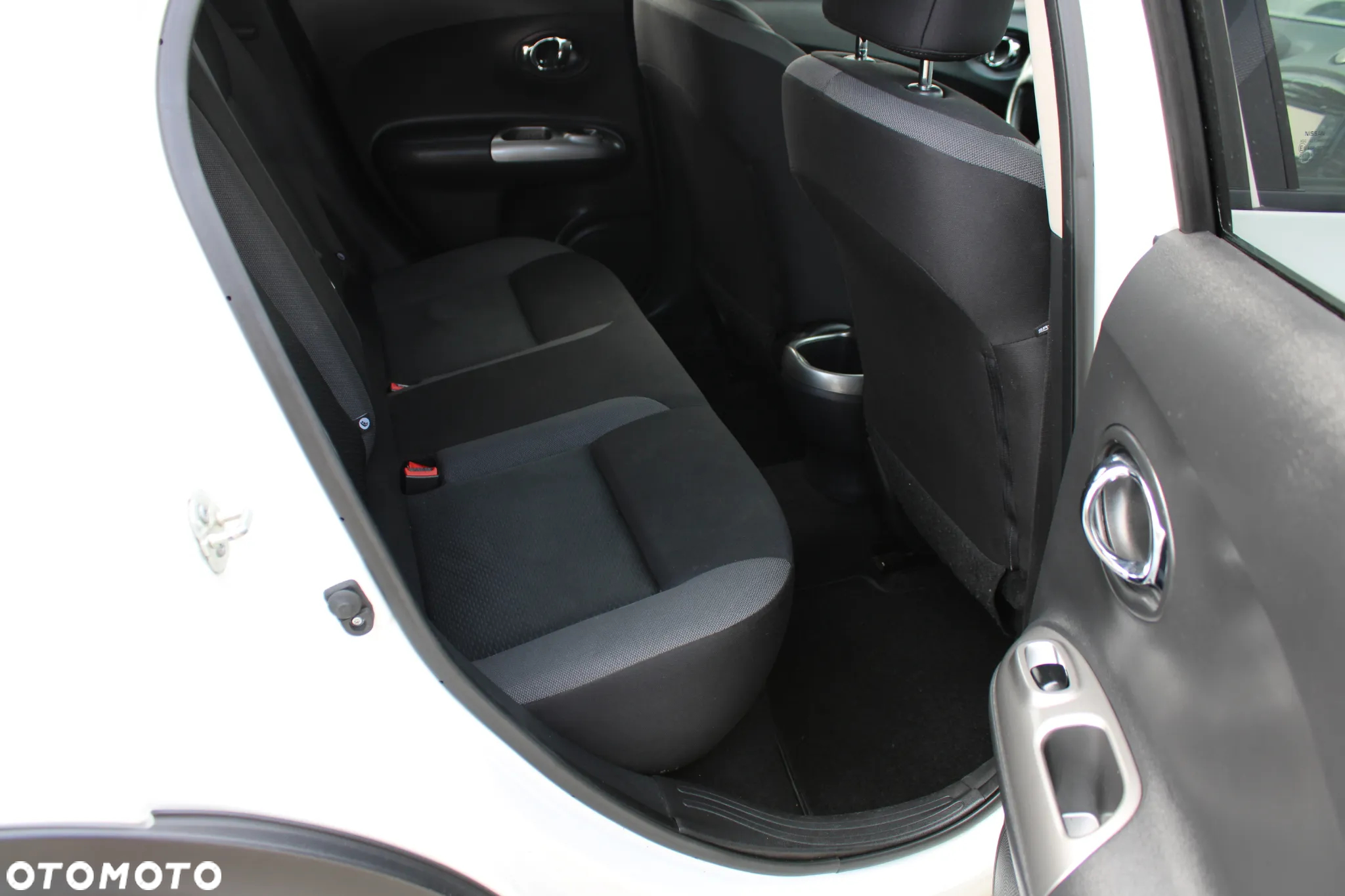 Nissan Juke 1.6 Acenta Xtronic - 31