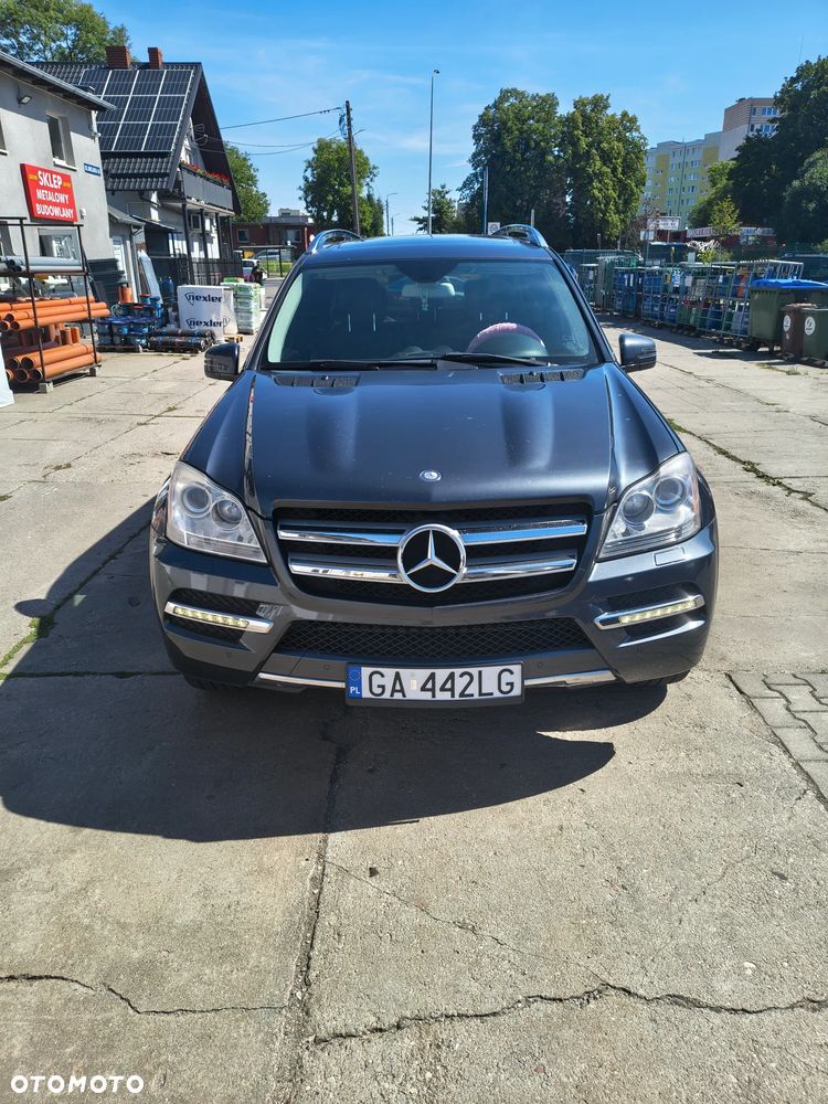 Mercedes-Benz GL 450 - 3