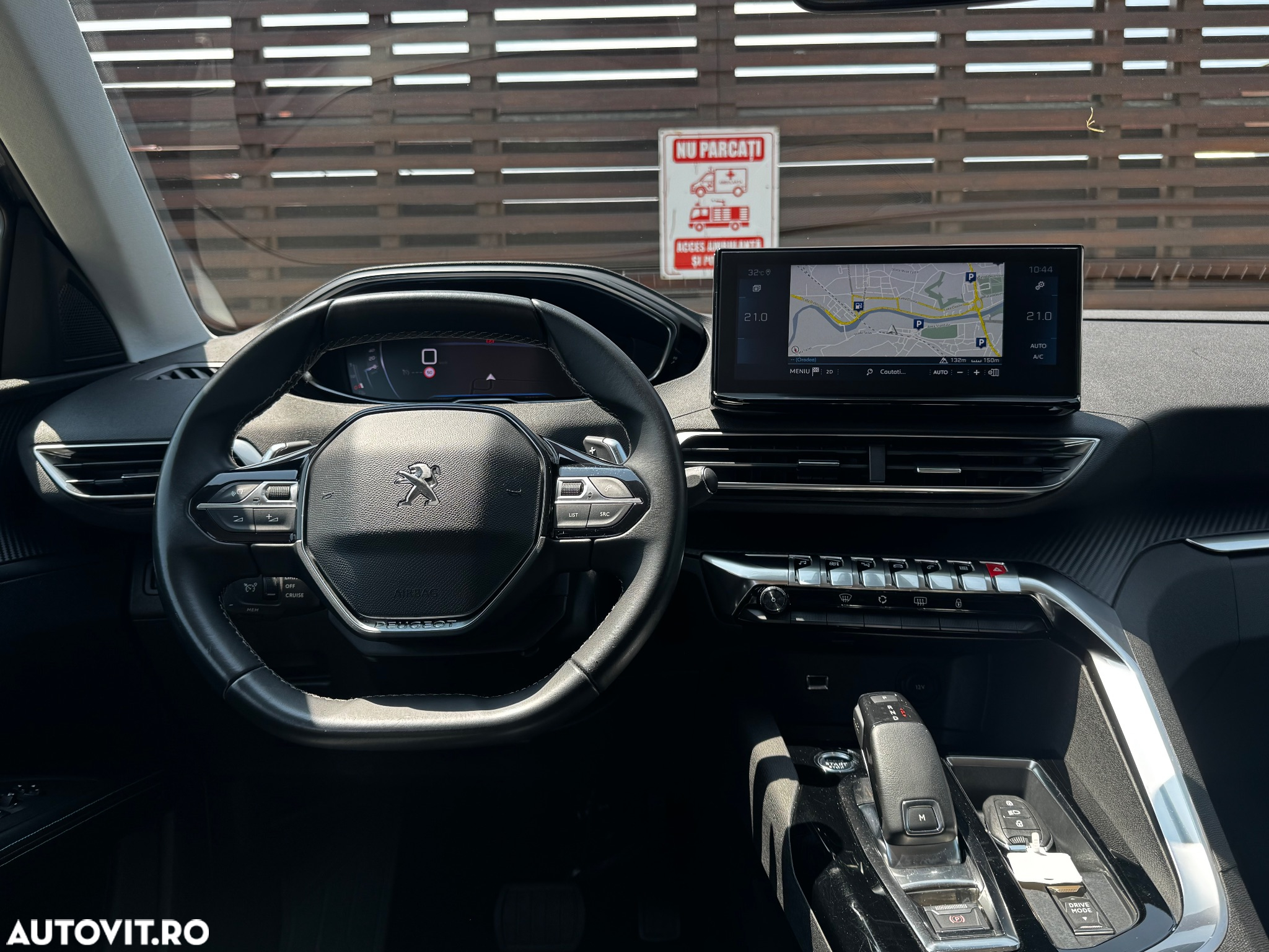 Peugeot 3008 PureTech 130 Stop & Start GPF EAT8 Allure - 15