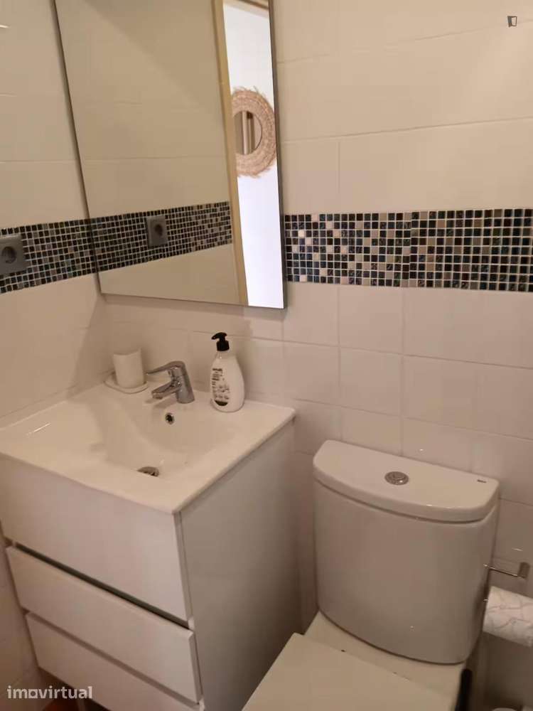 Apartamento com 2 quartos - localizado em São Nicolau Porto - Grande imagem: 5/8