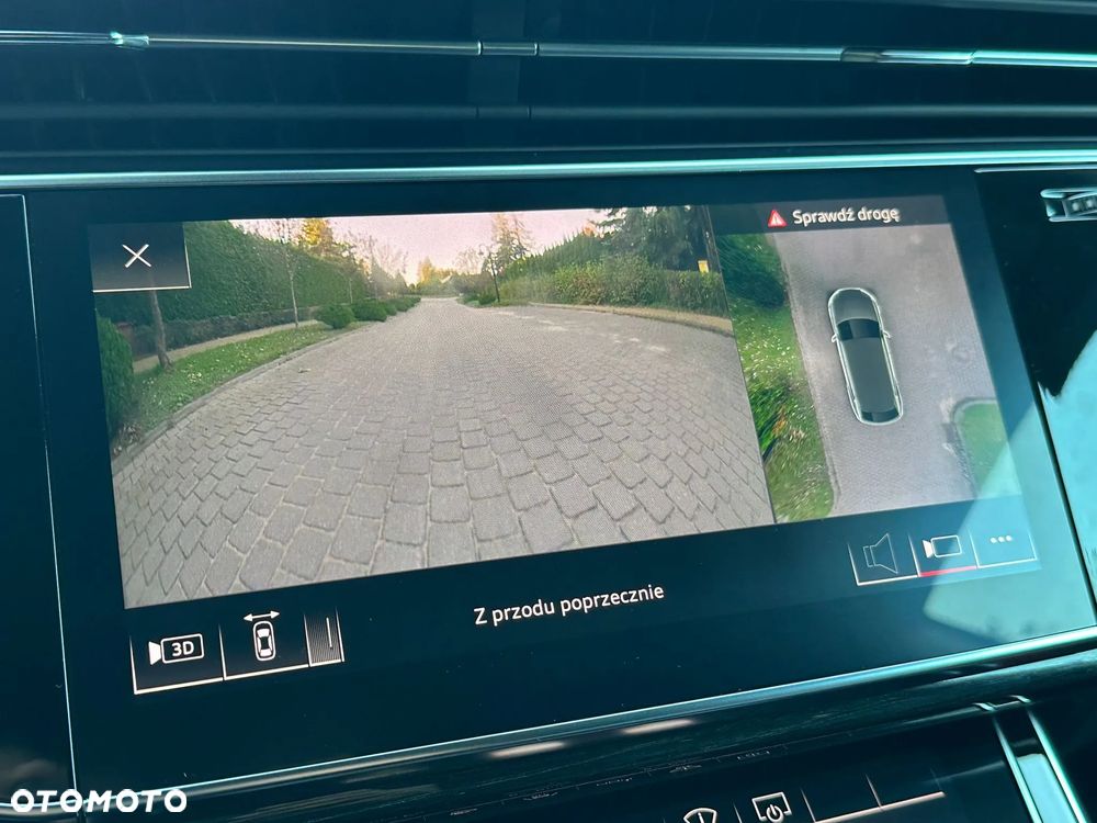 Audi Q8 - 12