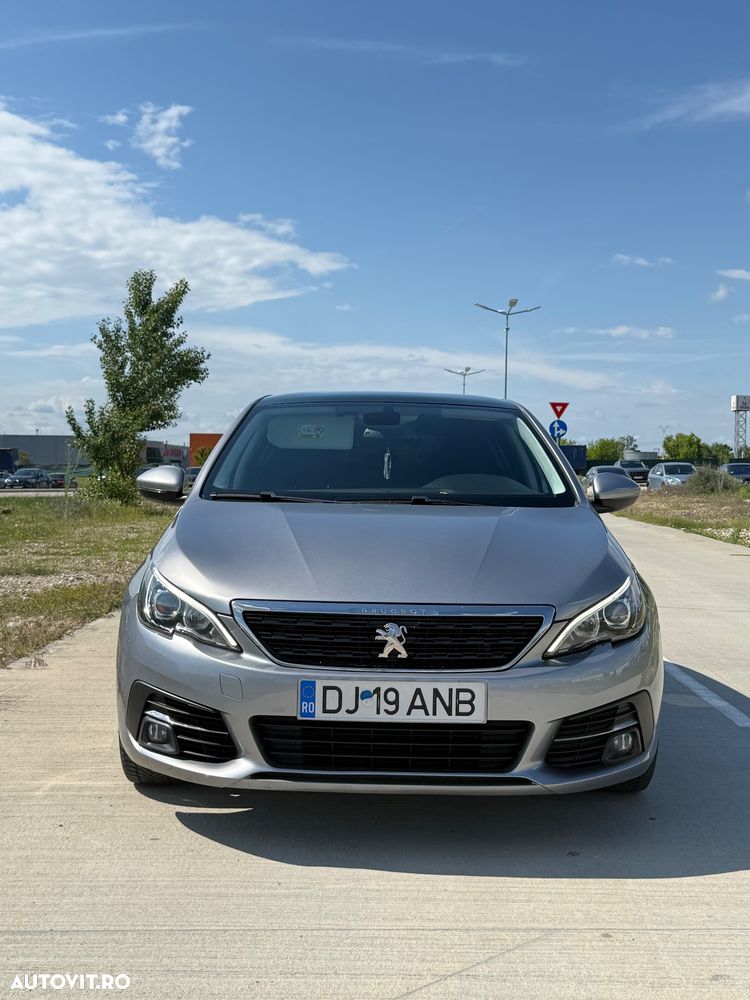 Peugeot 308 1.2 L PureTech Turbo Access - 1