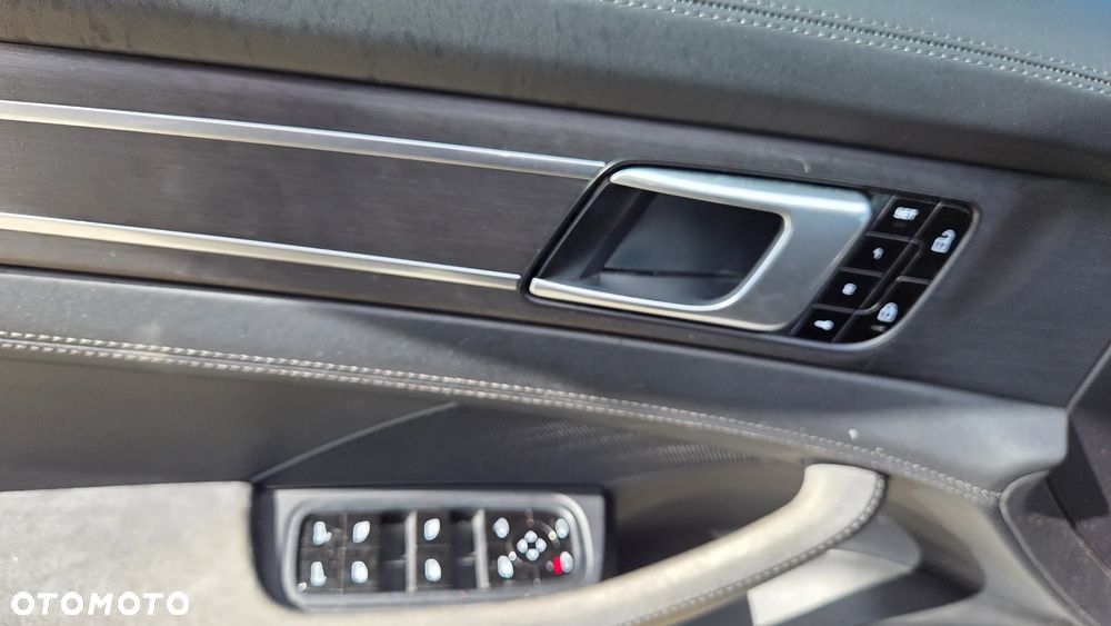 Porsche Panamera - 10